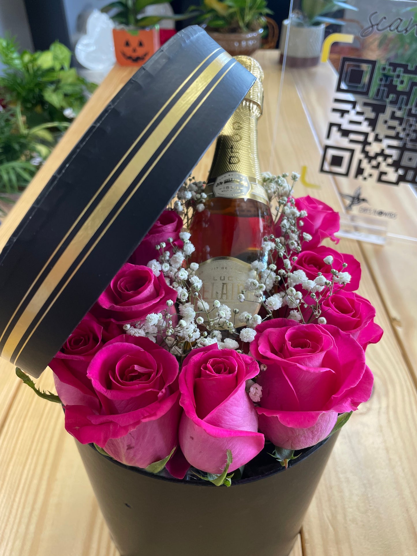 Beautiful luxury box with roses