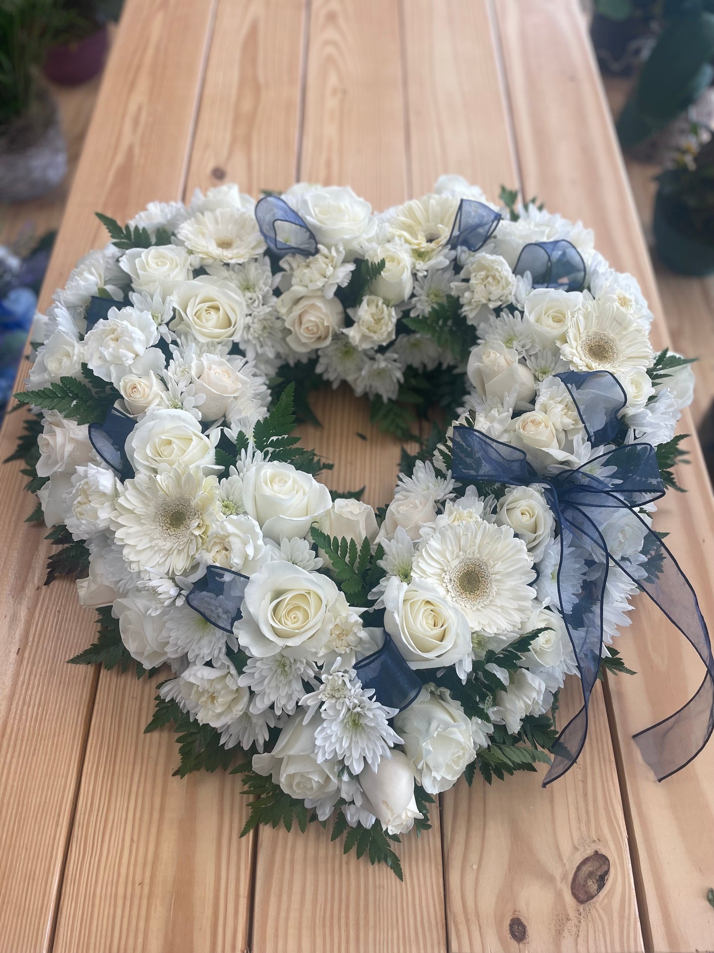 Blue & white mixed casket cover