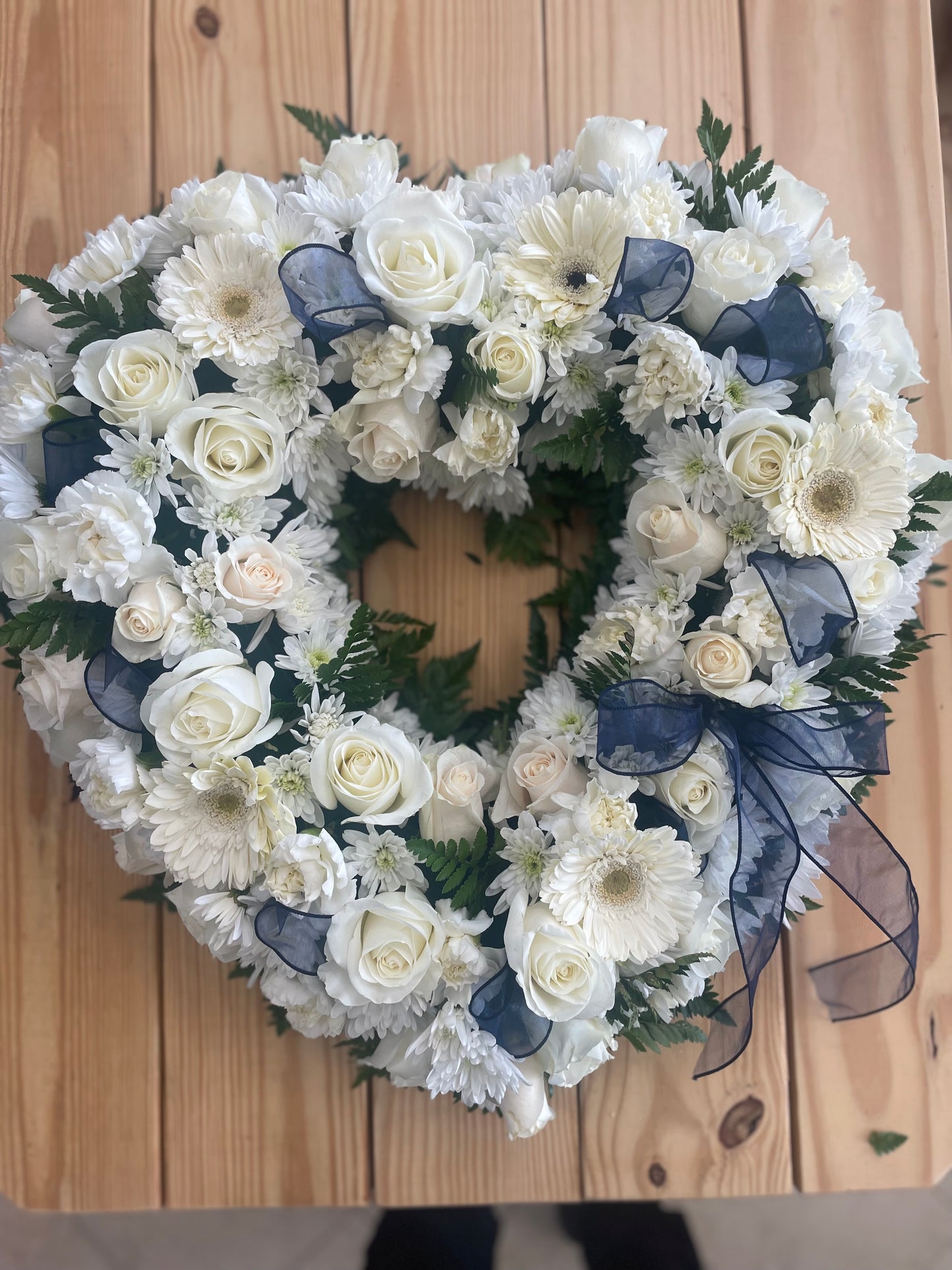 Blue & white mixed casket cover